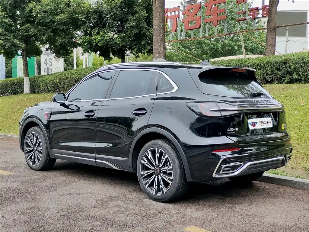 Hongqi HS5 2025 2.0T 4WD Qixiang Pro фото 4