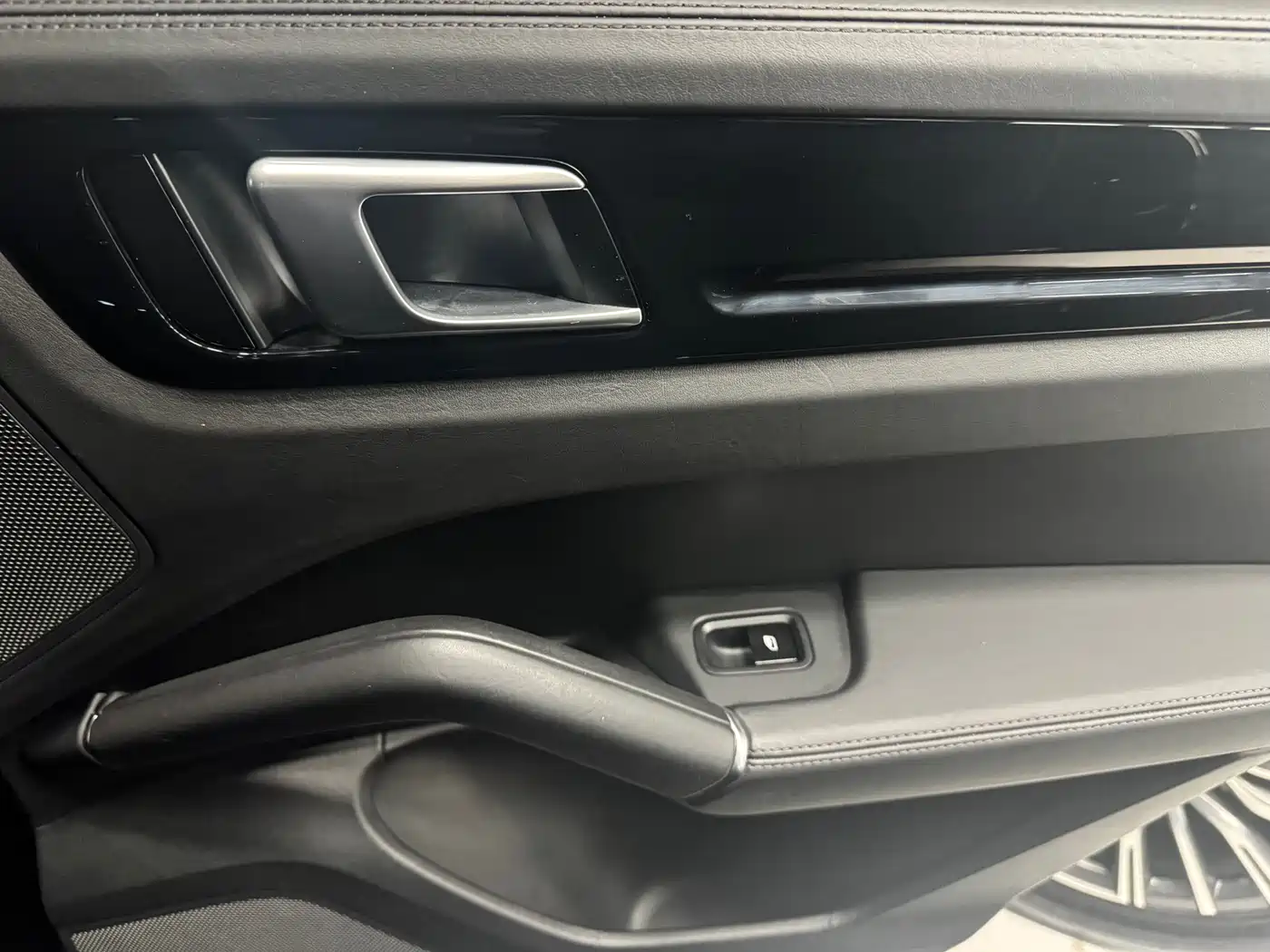 Porsche Cayenne 2019 Cayenne 3.0T фото 13