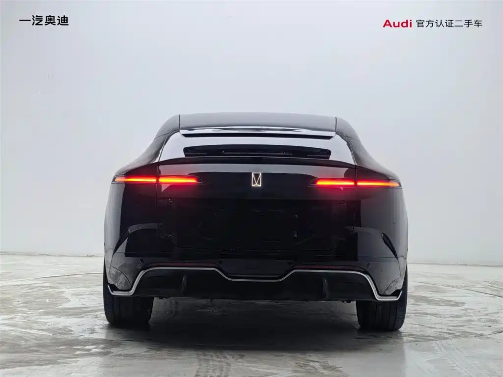 Avatr 12 2025 Master Pure Electric AWD фото 5