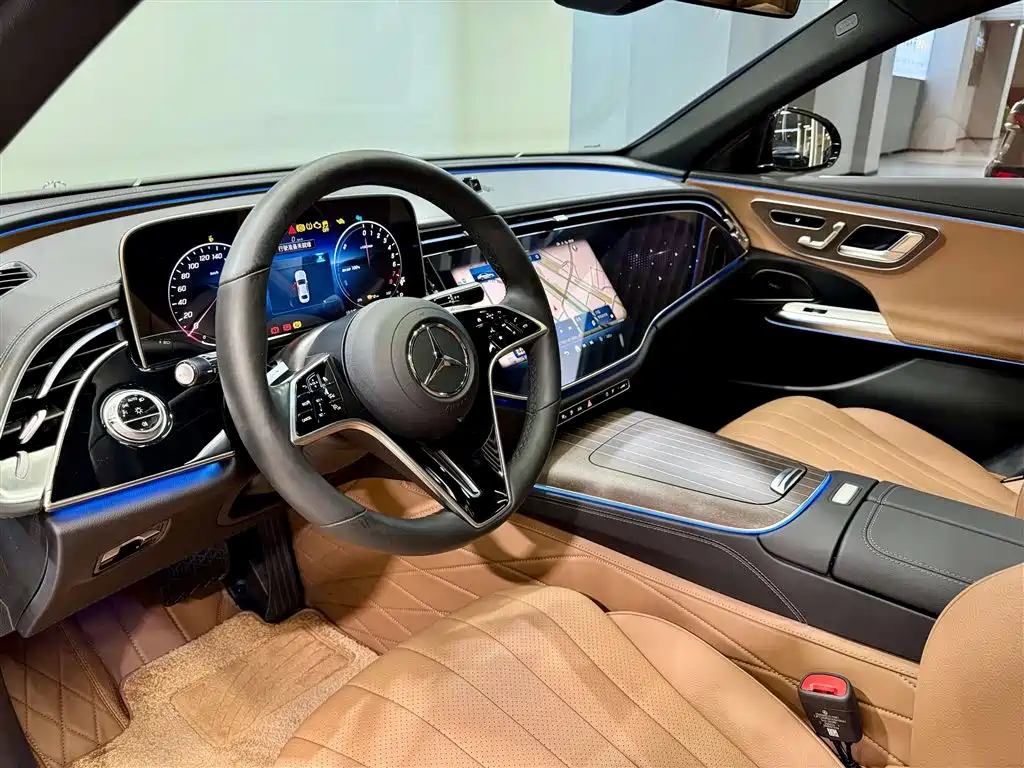 Mercedes-Benz E-Class New Energy 2024 E 350 e L Plug-in Hybrid Sedan фото 24