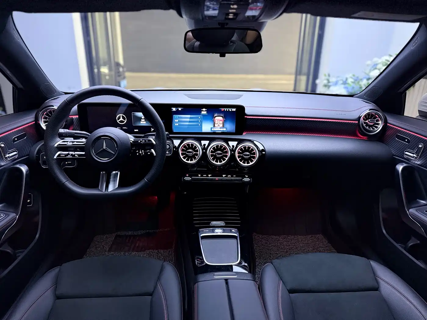 Mercedes-Benz A-Class 2024 Facelift A 200 L Fashion фото 7