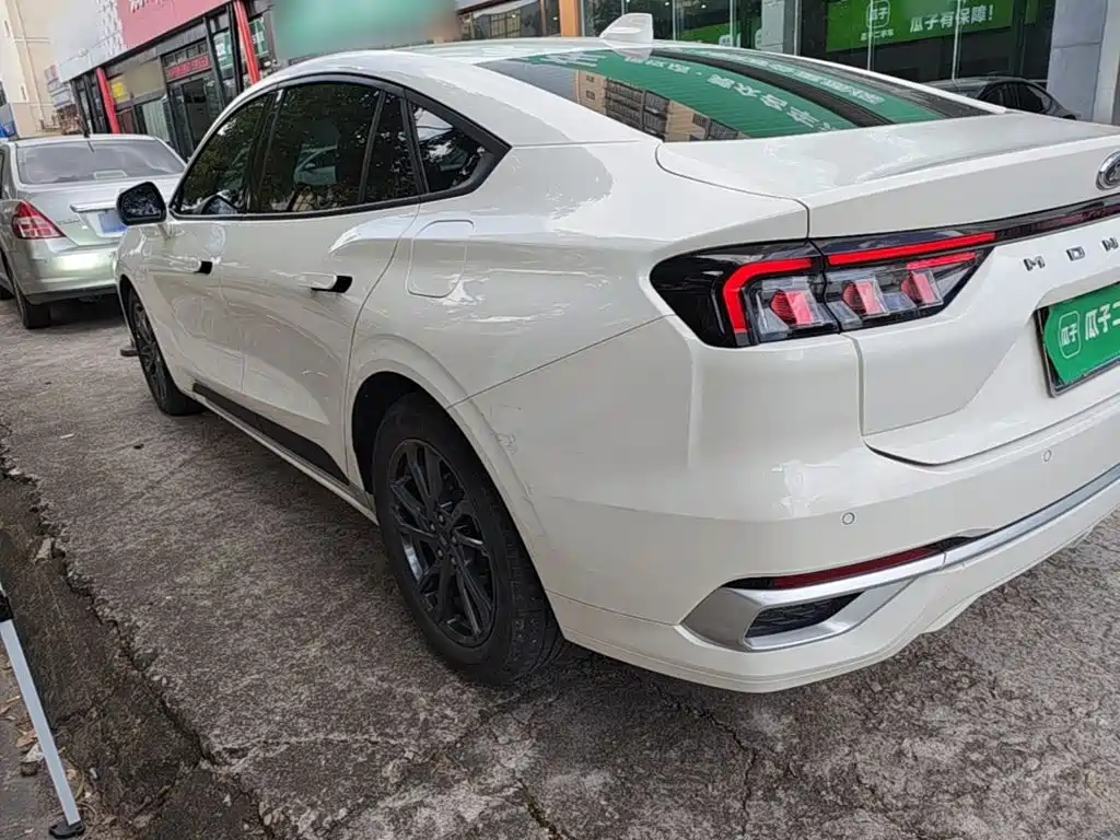 Фото 5 - Ford Mondeo
