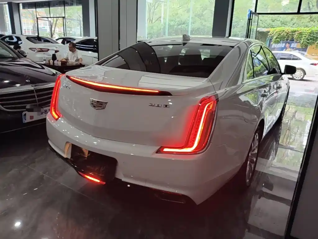 Фото 7 - Cadillac XTS