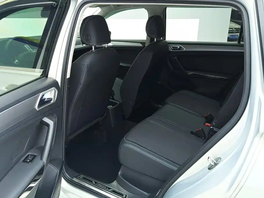 Volkswagen Tiguan L 2017 2017 330TSI Automatic 2WD Trend Edition