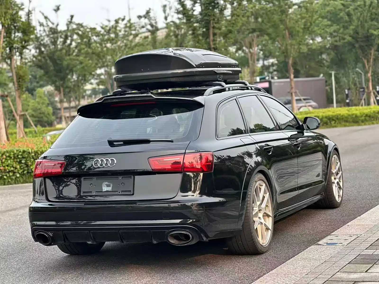 Фото 6 - Audi A6 (Import)
