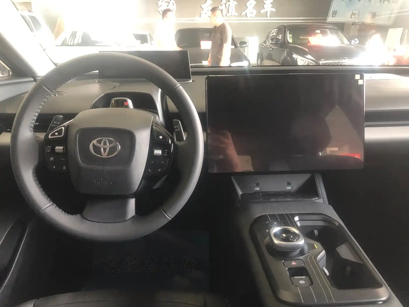 Toyota bZ5 2025 Model 550 PRO фото 10