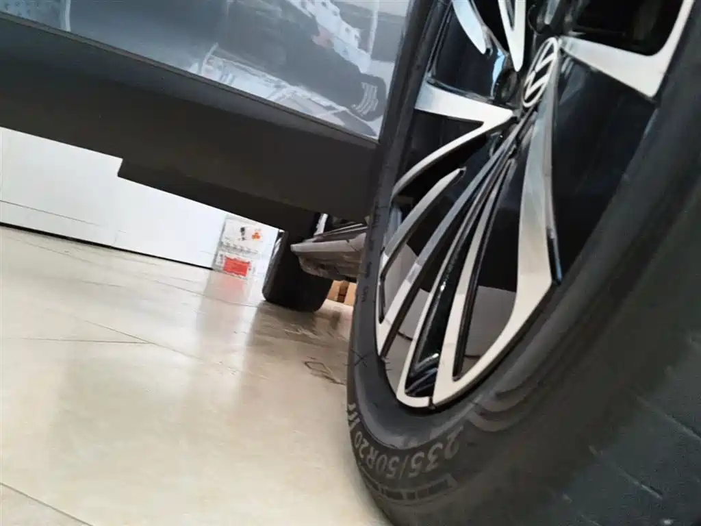 Volkswagen ID.4 X 2023 Upgraded Pure Long Range Edition фото 21