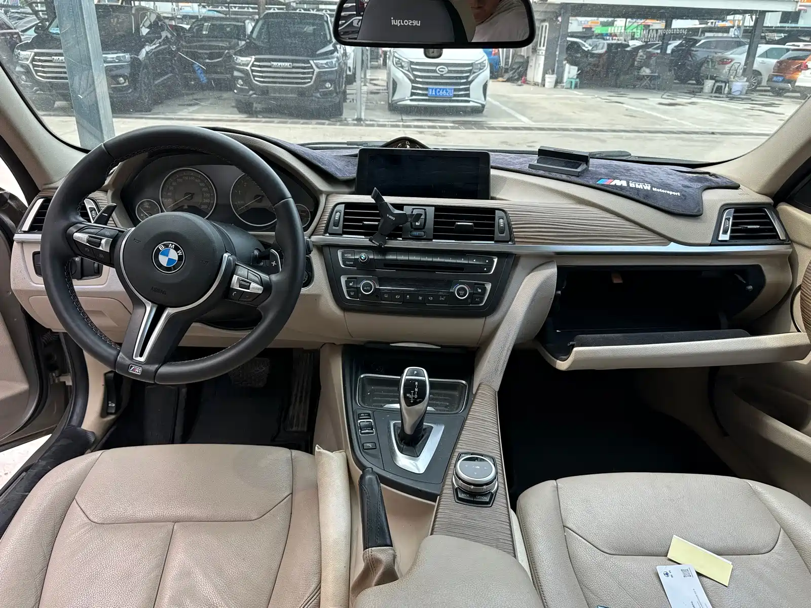 صورة 5 - BMW 3 Series