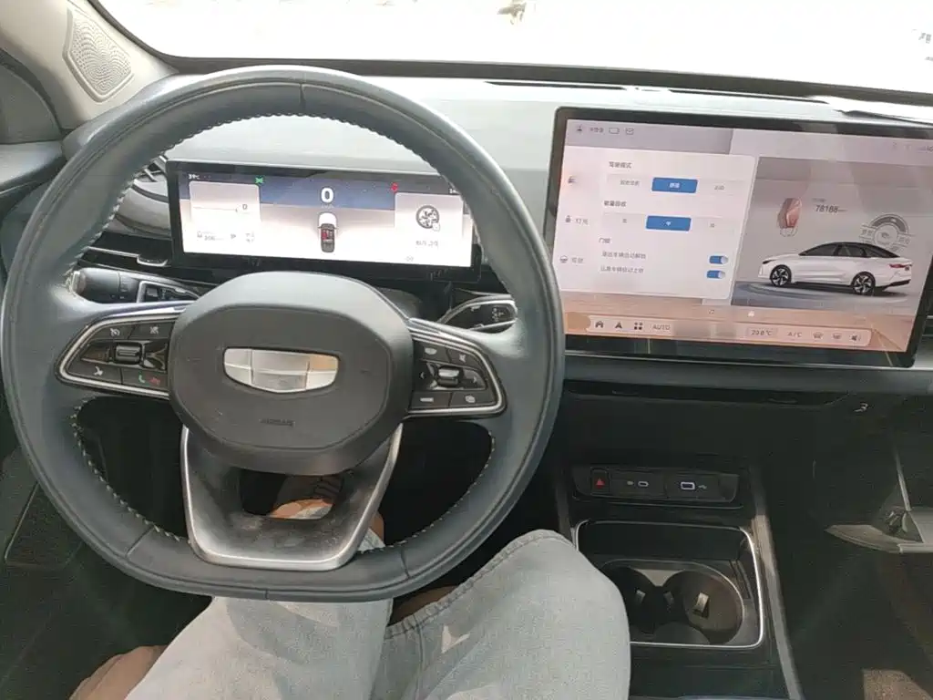 Geely Geometry G6 2023 2024 410KM Luxury