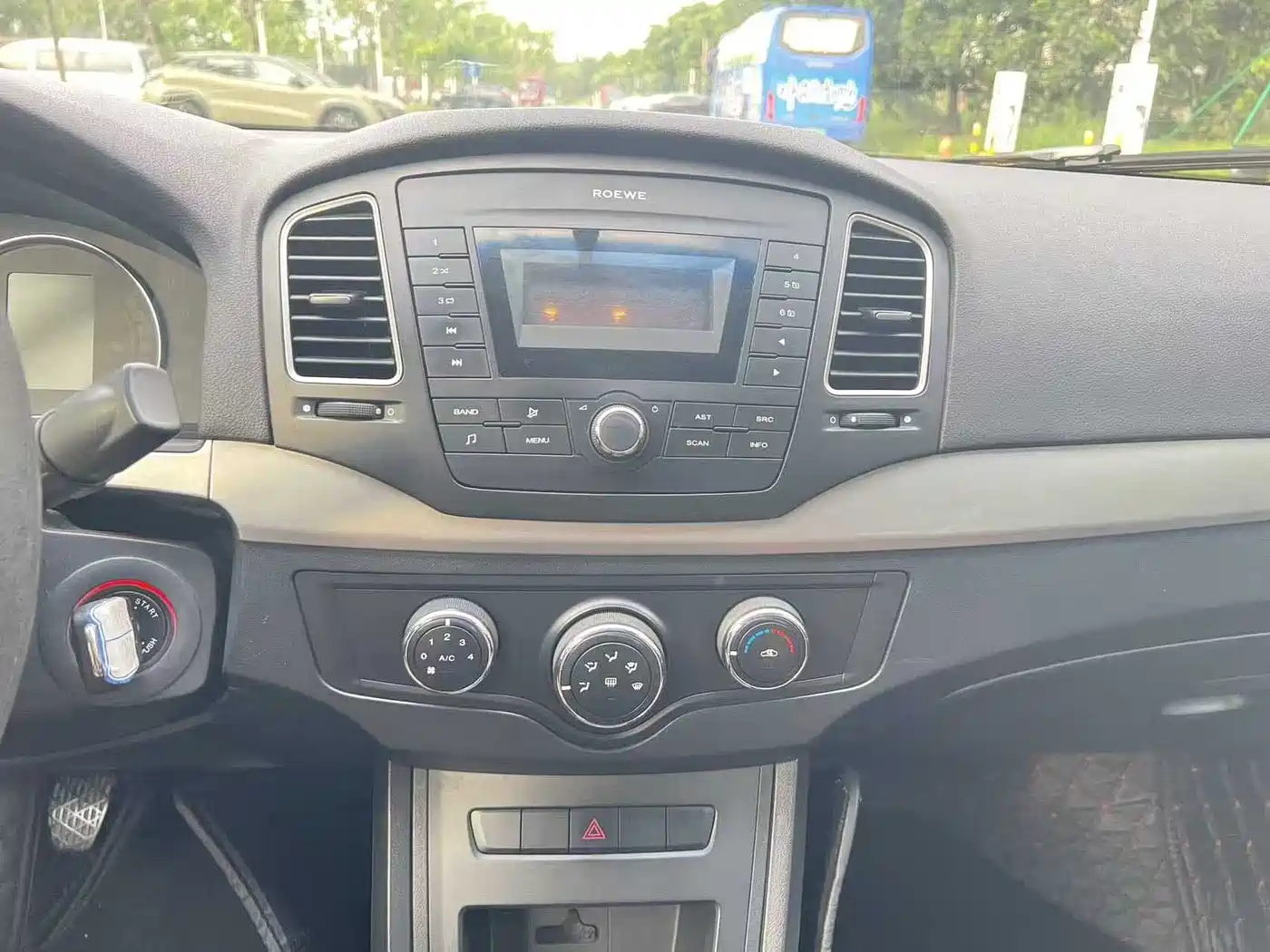 Roewe 350 2015 2014 1.5L Manual Swift Edition
