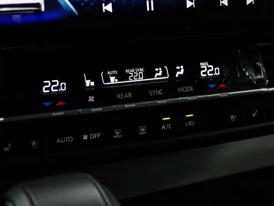 Toyota Sienna, миниатюра 9