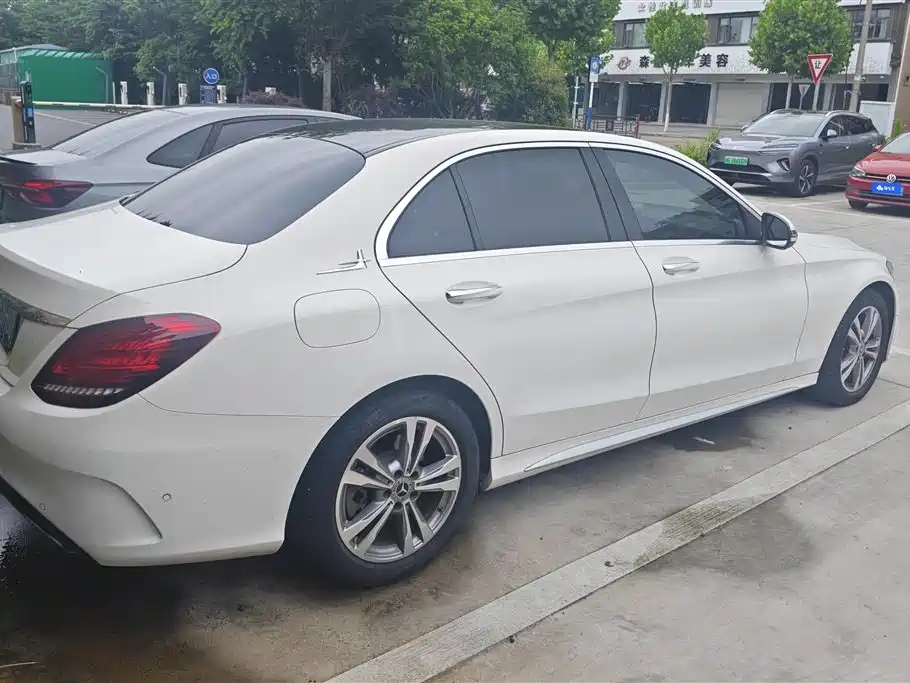 Mercedes-Benz C-Class 2021 C 200 L Fashion Sport Edition фото 3