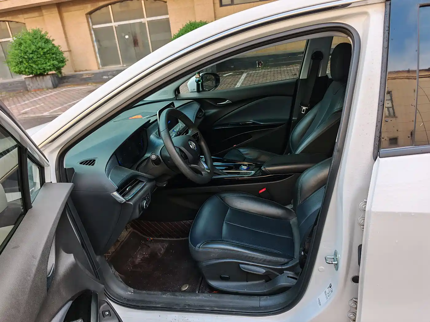 Buick Velite 6 2022 PHEV Connected Sharing фото 8