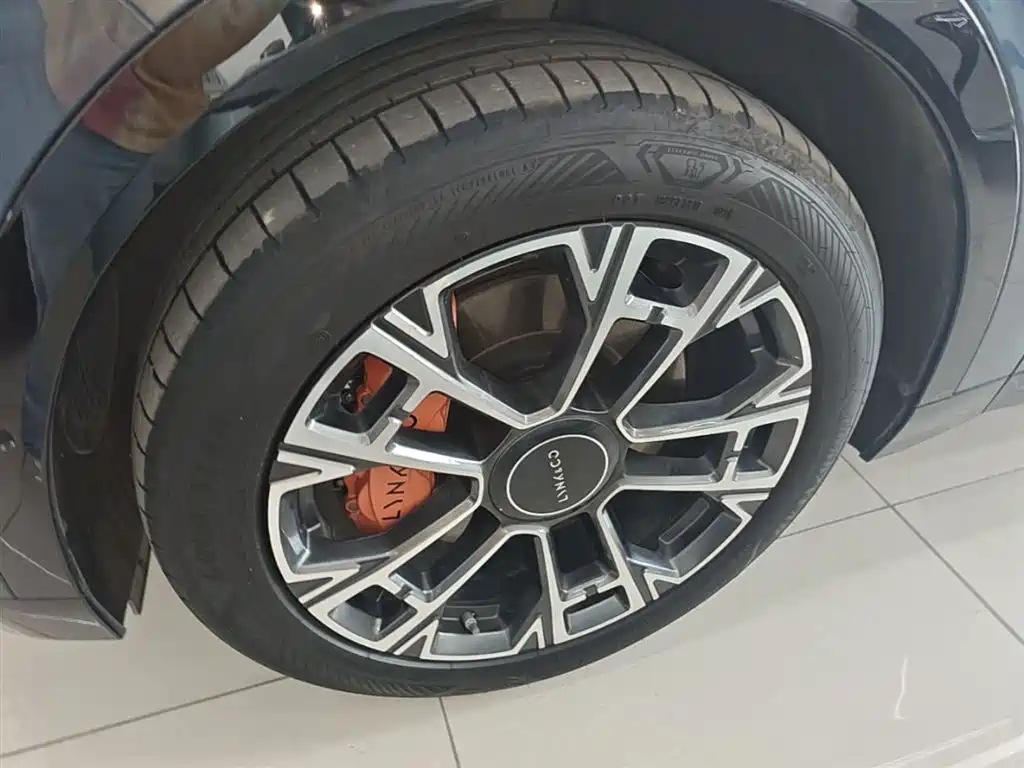 Lynk & Co 900 2025 2.0T Ultra фото 23