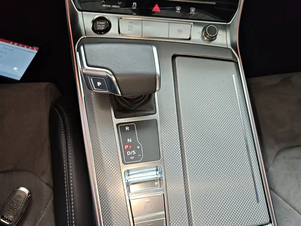 Audi A6L 2024 45 TFSI Premium Dynamic фото 14