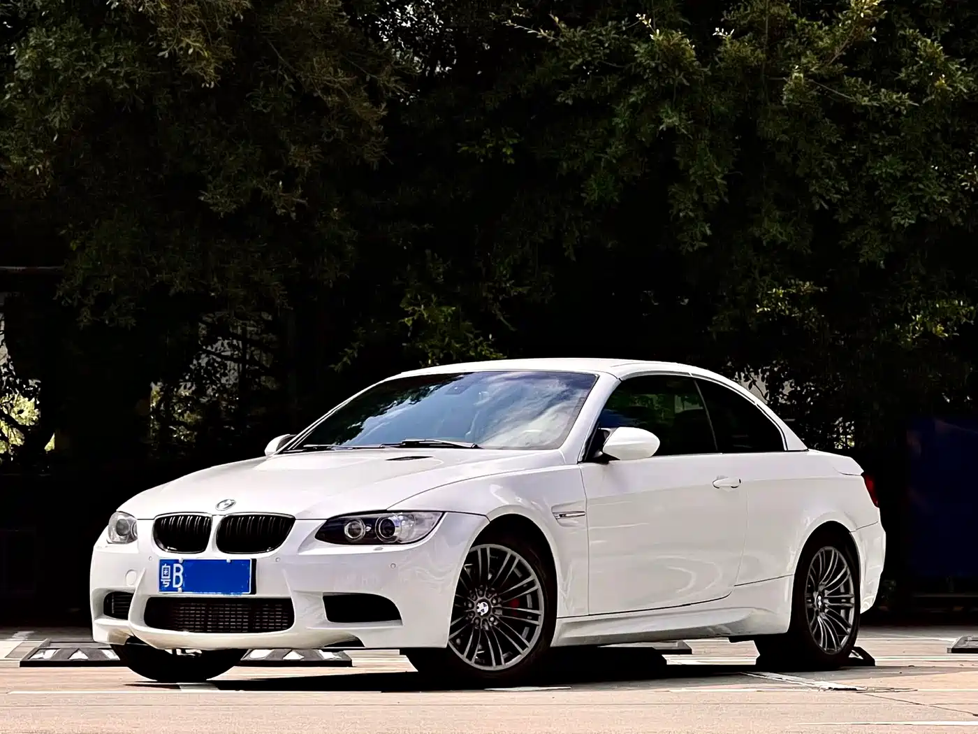 BMW M3 2009 BMW M3 Convertible фото 5