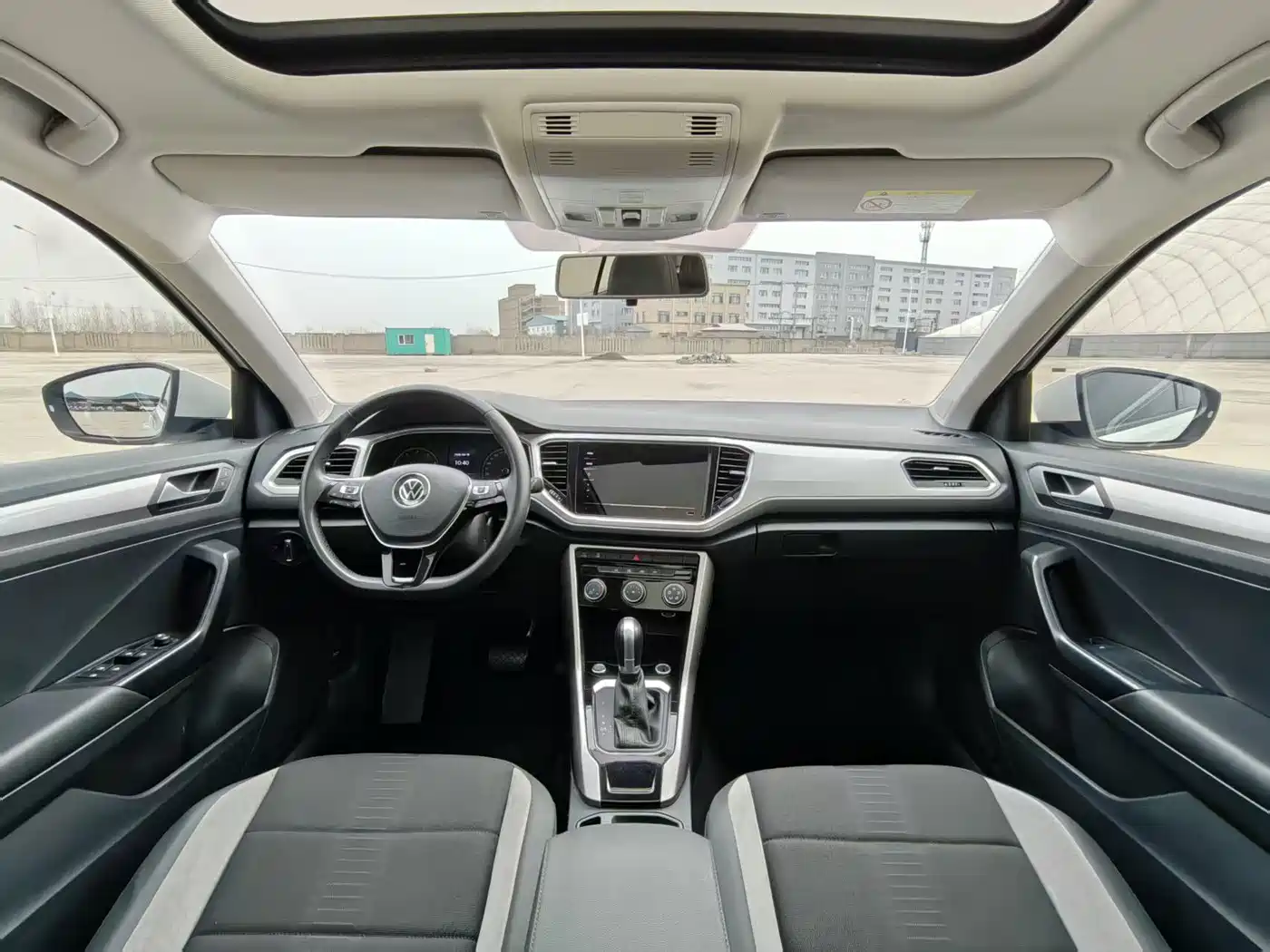 Volkswagen T-ROC 2022 280TSI DSG 2WD Elite PLUS фото 10