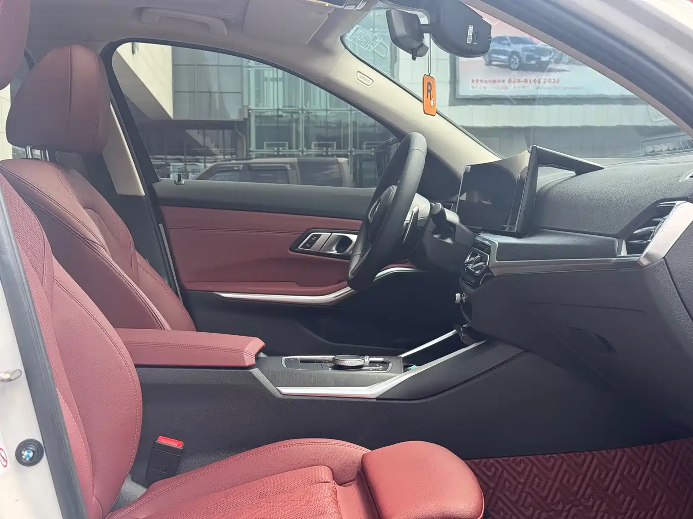 BMW 3 Series 2023 325i M Sport Package фото 4
