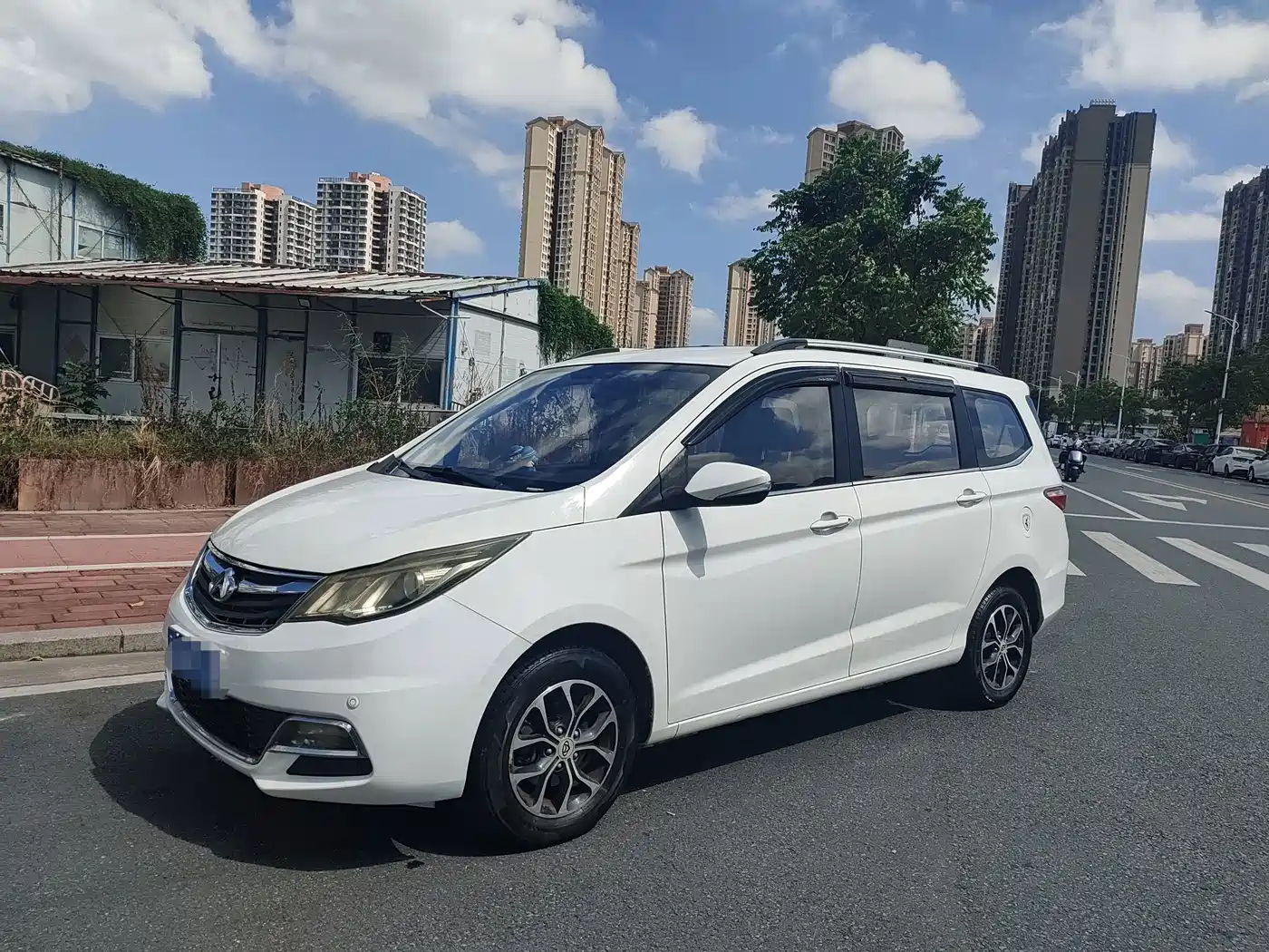 Changan Kaicheng Changan Oushang A600 2016 2016 1.5L Manual Luxury 7-Seater