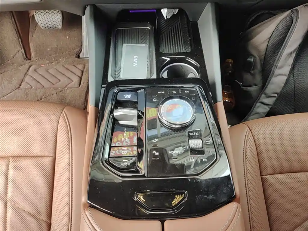 BMW i5 2024 eDrive 35L M Sport Package фото 14