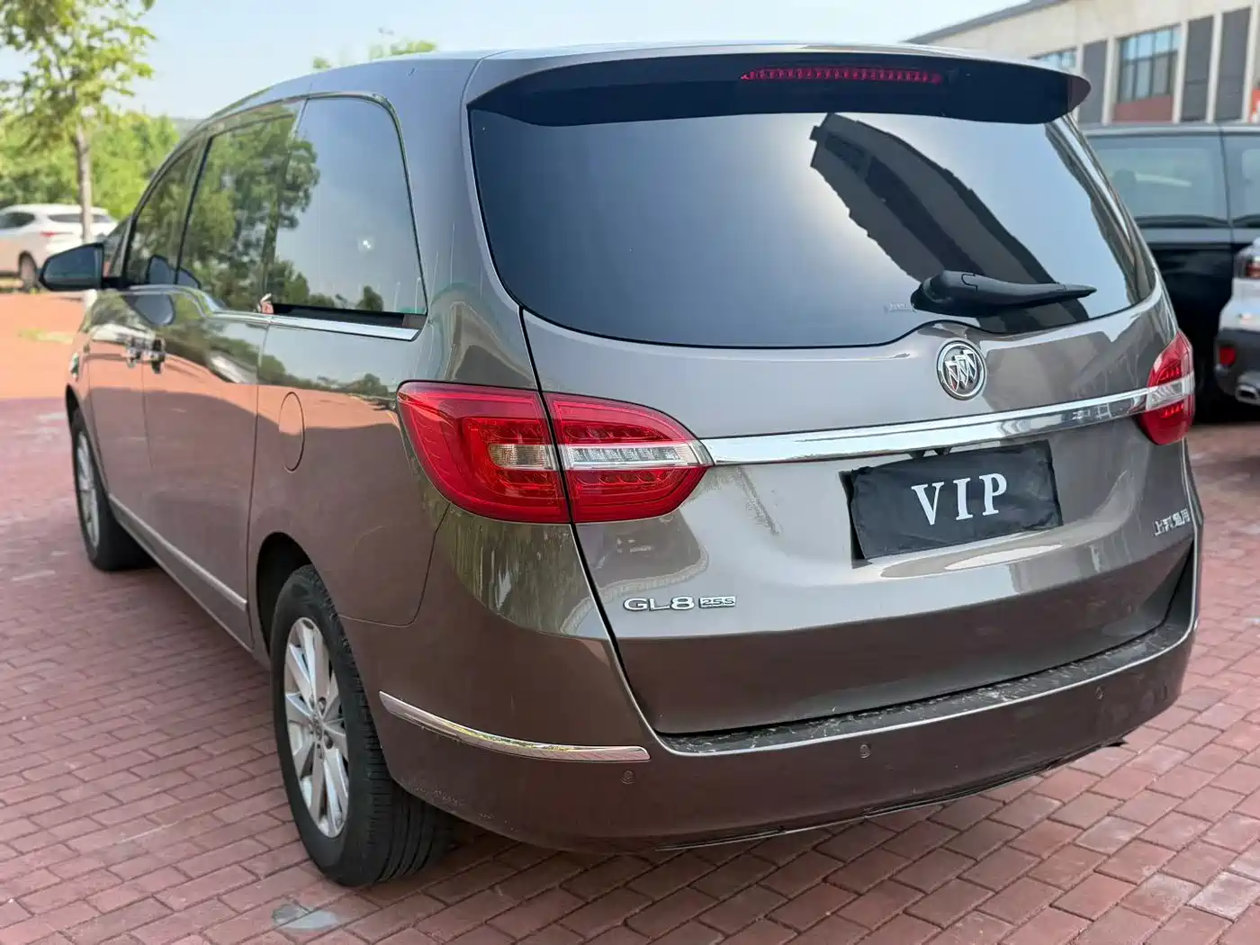 Buick GL8 2017 25S Premium Model China V фото 6