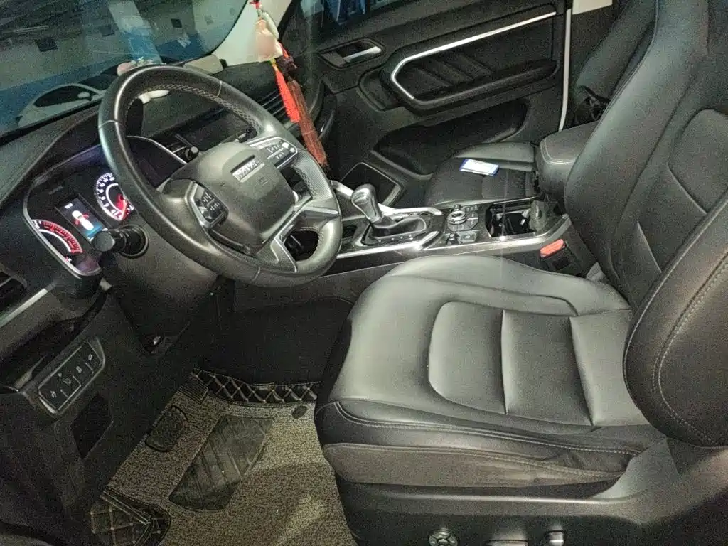 Фото 12 - Haval H6