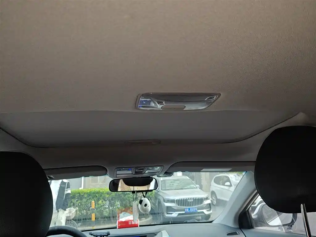 Hyundai Langdong 2015 1.6L Auto Exclusive фото 9