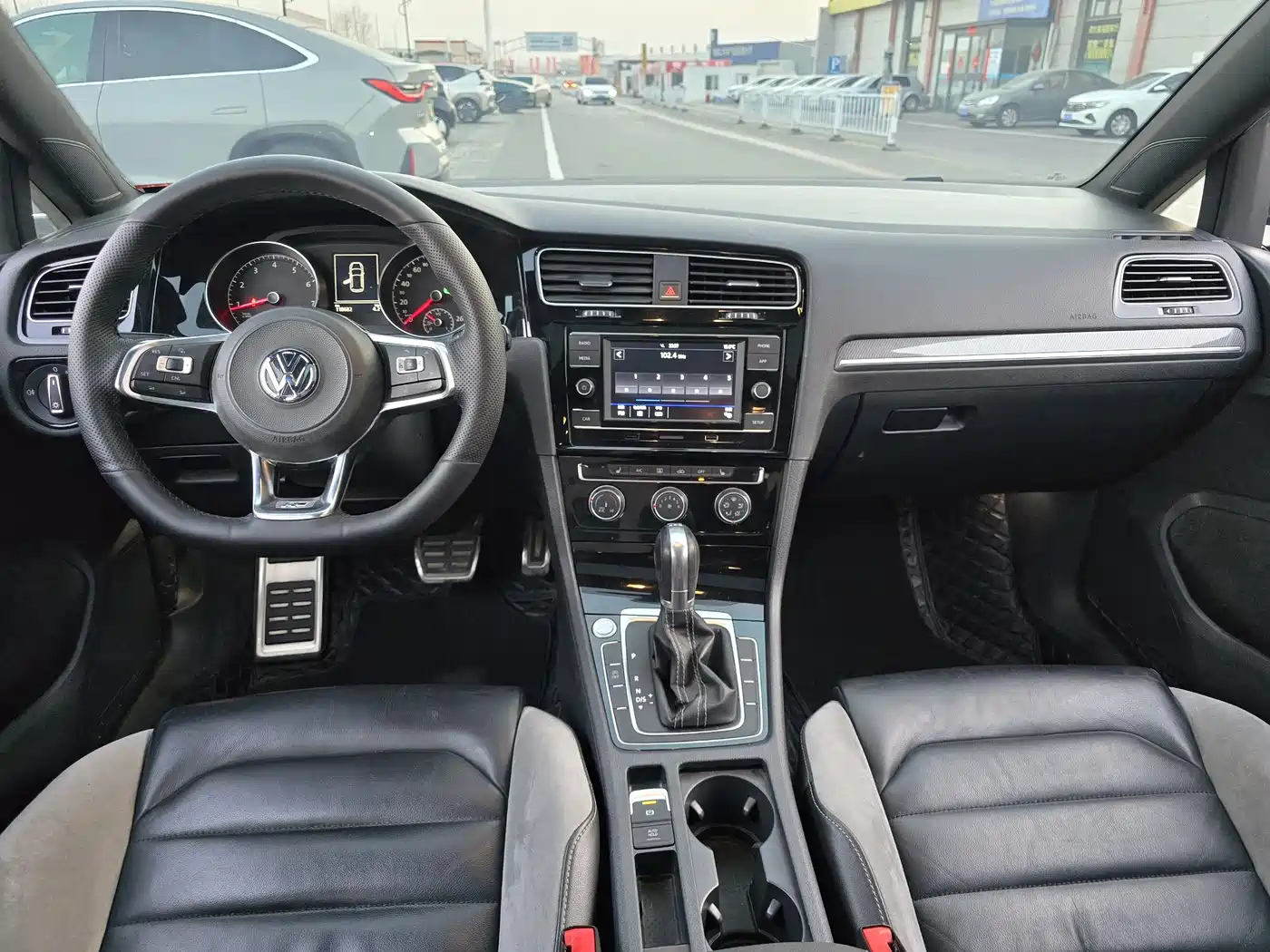 Volkswagen Golf 2018 280TSI Automatic R-Line Model фото 13