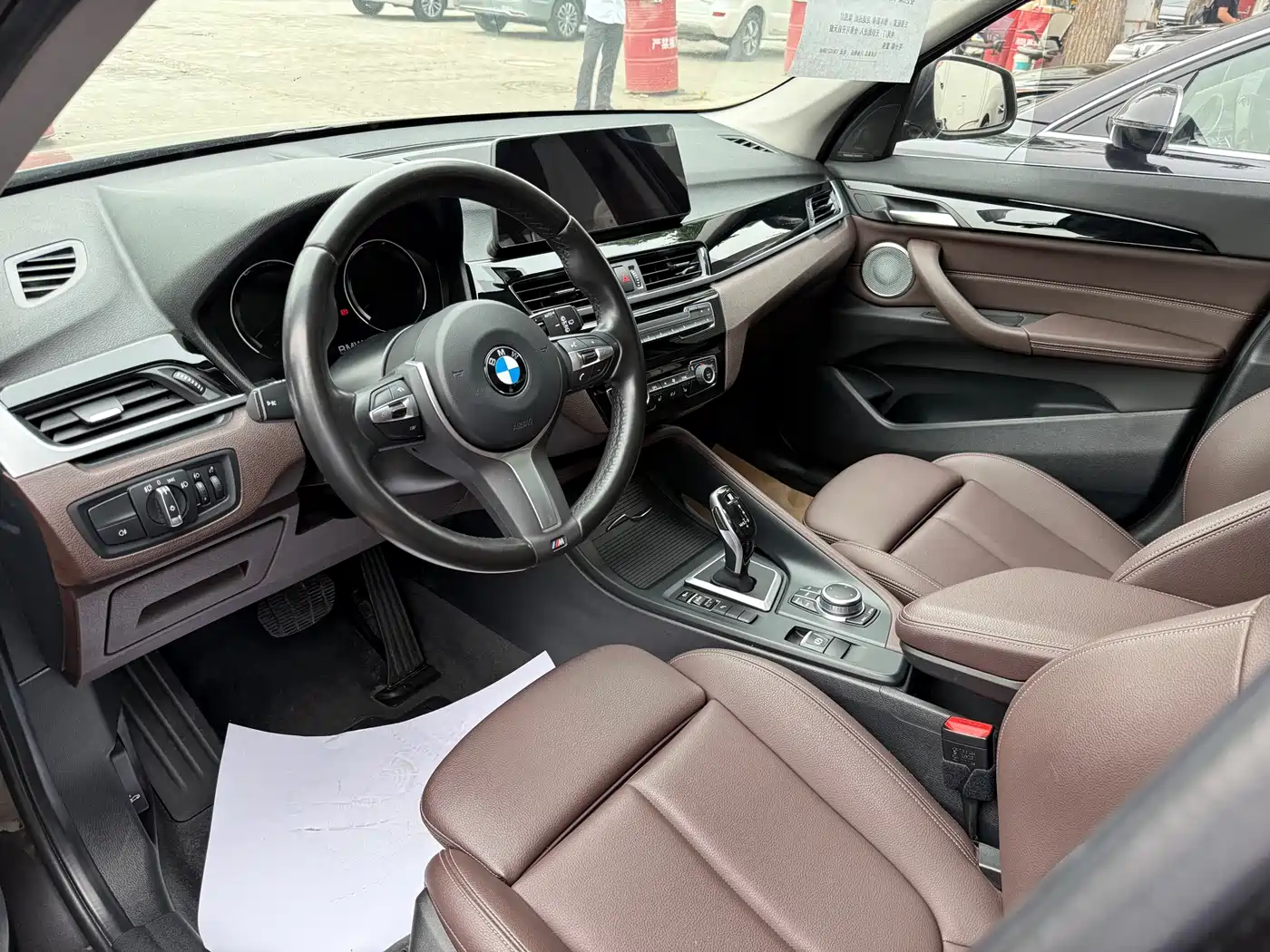 BMW X1 2022 sDrive25Li Leading фото 4