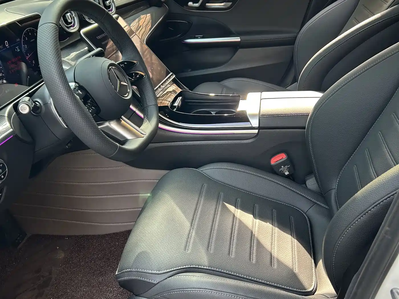 Mercedes-Benz C-Class 2024 Facelift C 260 L Sport фото 11