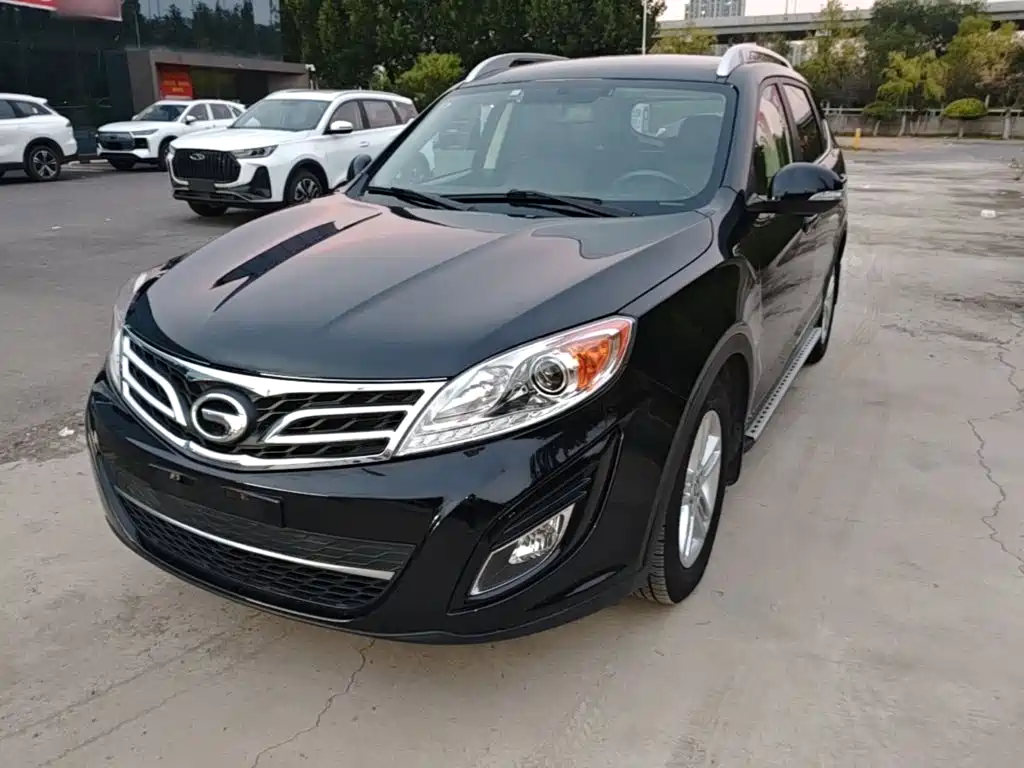 GAC Trumpchi Trumpchi GS5 2015 2014 2.0L Automatic 2WD Premium Edition