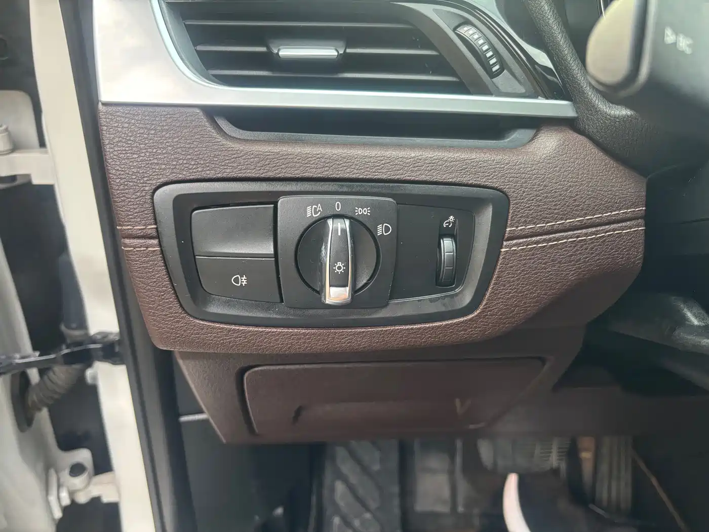 BMW X2 2020 2021 sDrive25i Leading M Sport Package
