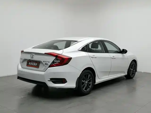 Honda Civic 2019 220TURBO CVT Jingdong Edition China VI — фото 2