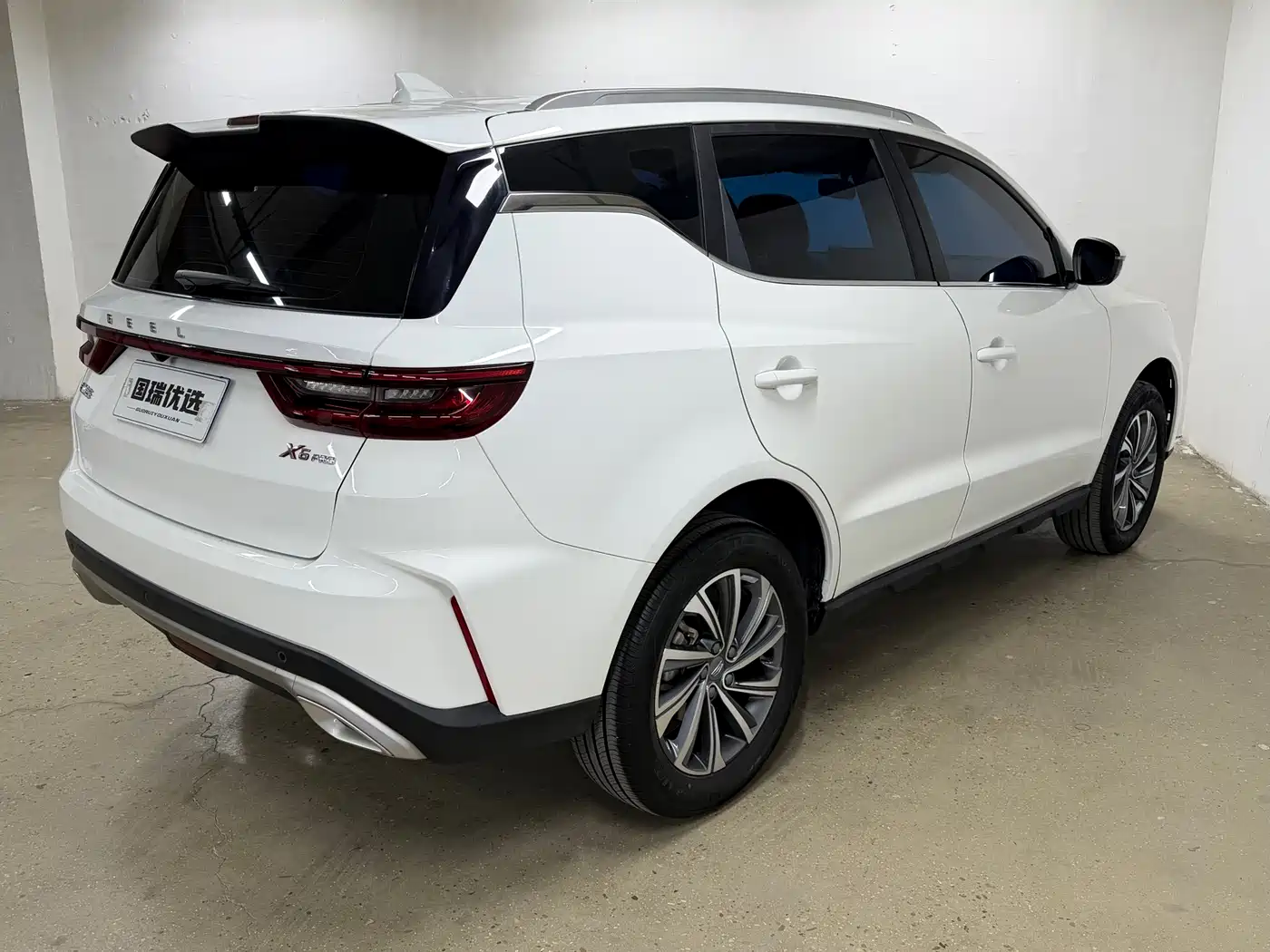 GEELY AUTOMOBILE VISION X6