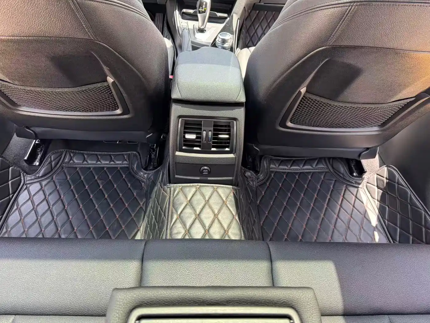 BMW 3 Series GT 2018 320i Luxury Design Package фото 24