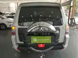Фото 6 - Mitsubishi Pajero (Import)