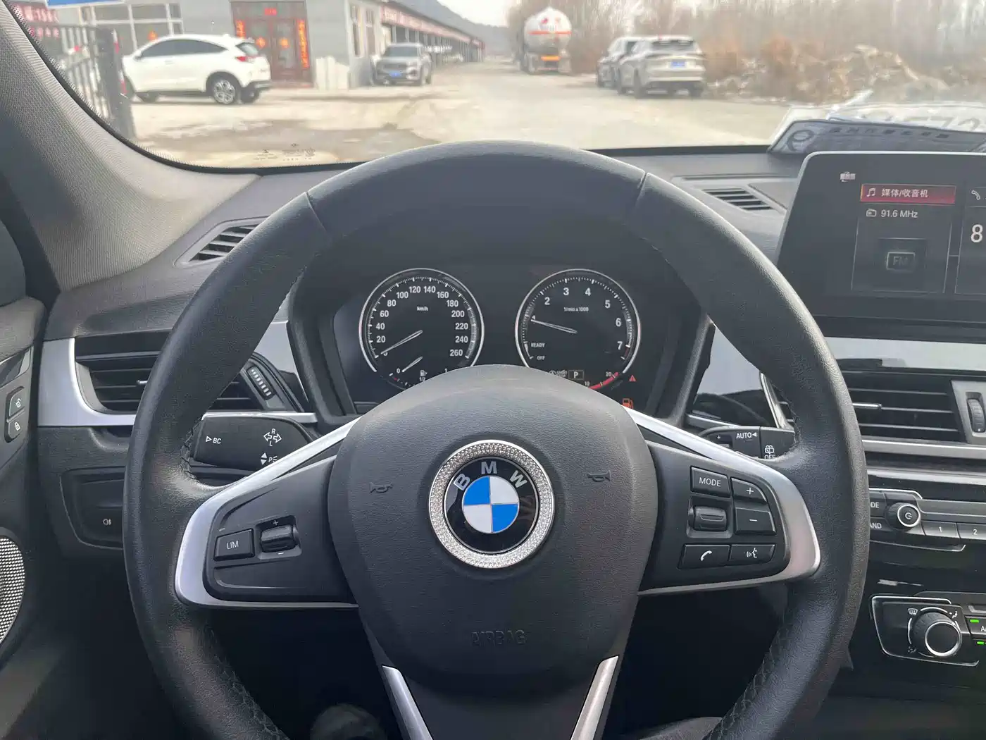 BMW X1 2022 sDrive20Li Fashion фото 11