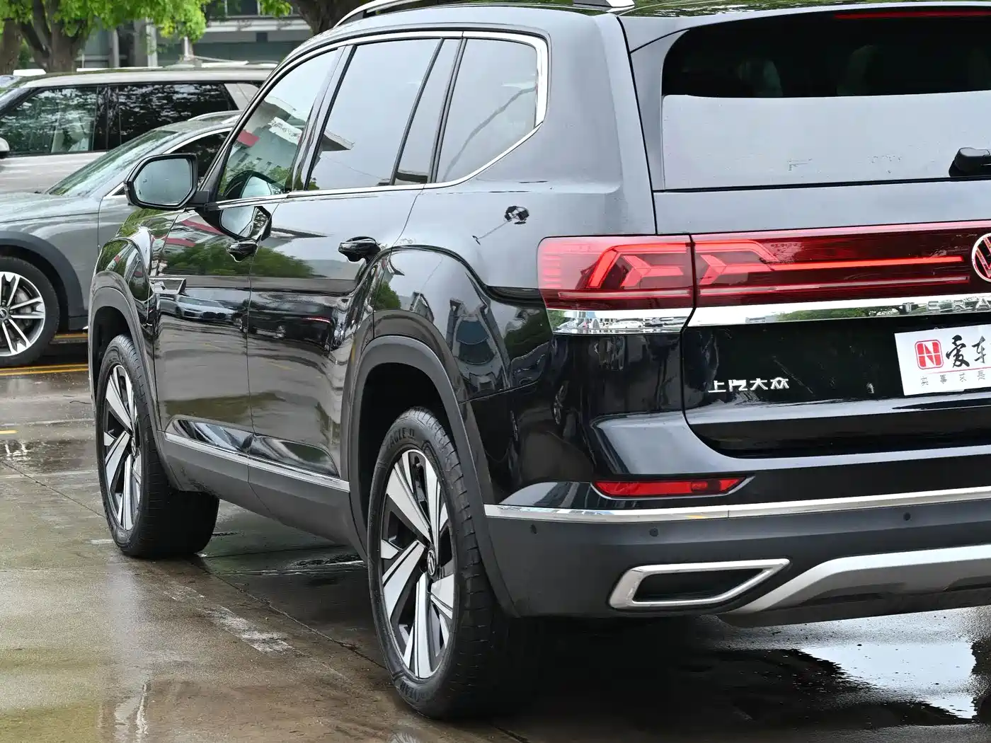 Volkswagen Teramont 2023 380TSI AWD Premium Luxury Edition фото 10