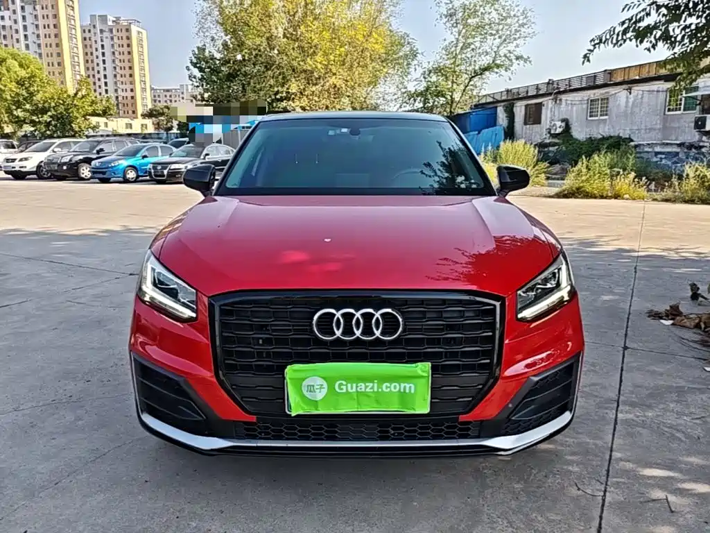 Audi Q2L 2019 2018 35 TFSI Launch Exclusive Edition China VI