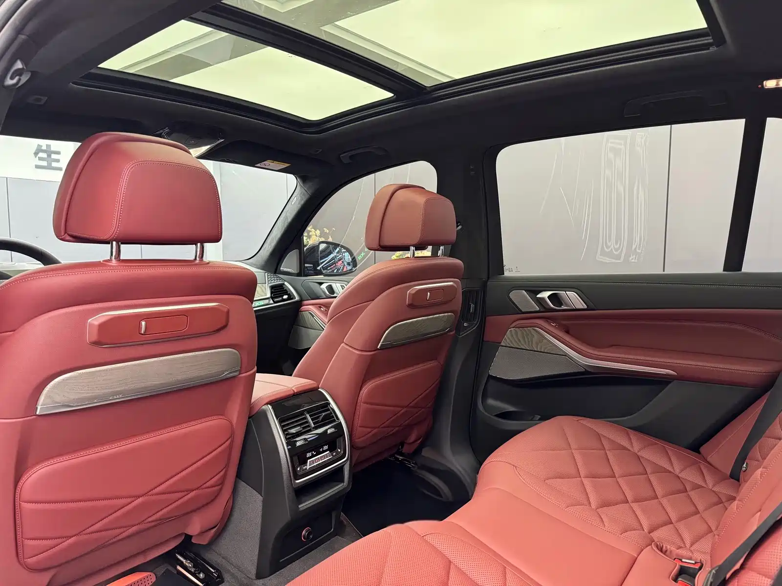 Photo 8 - BMW X5