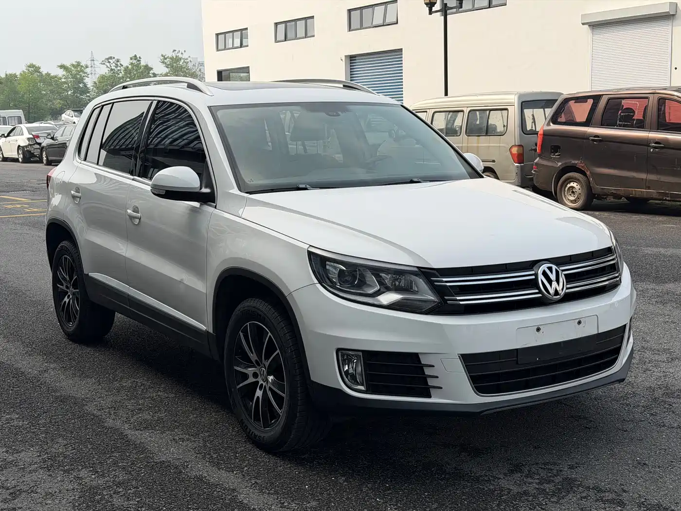 Volkswagen Tiguan 2015 1.8TSI Automatic 2WD Highline фото 5