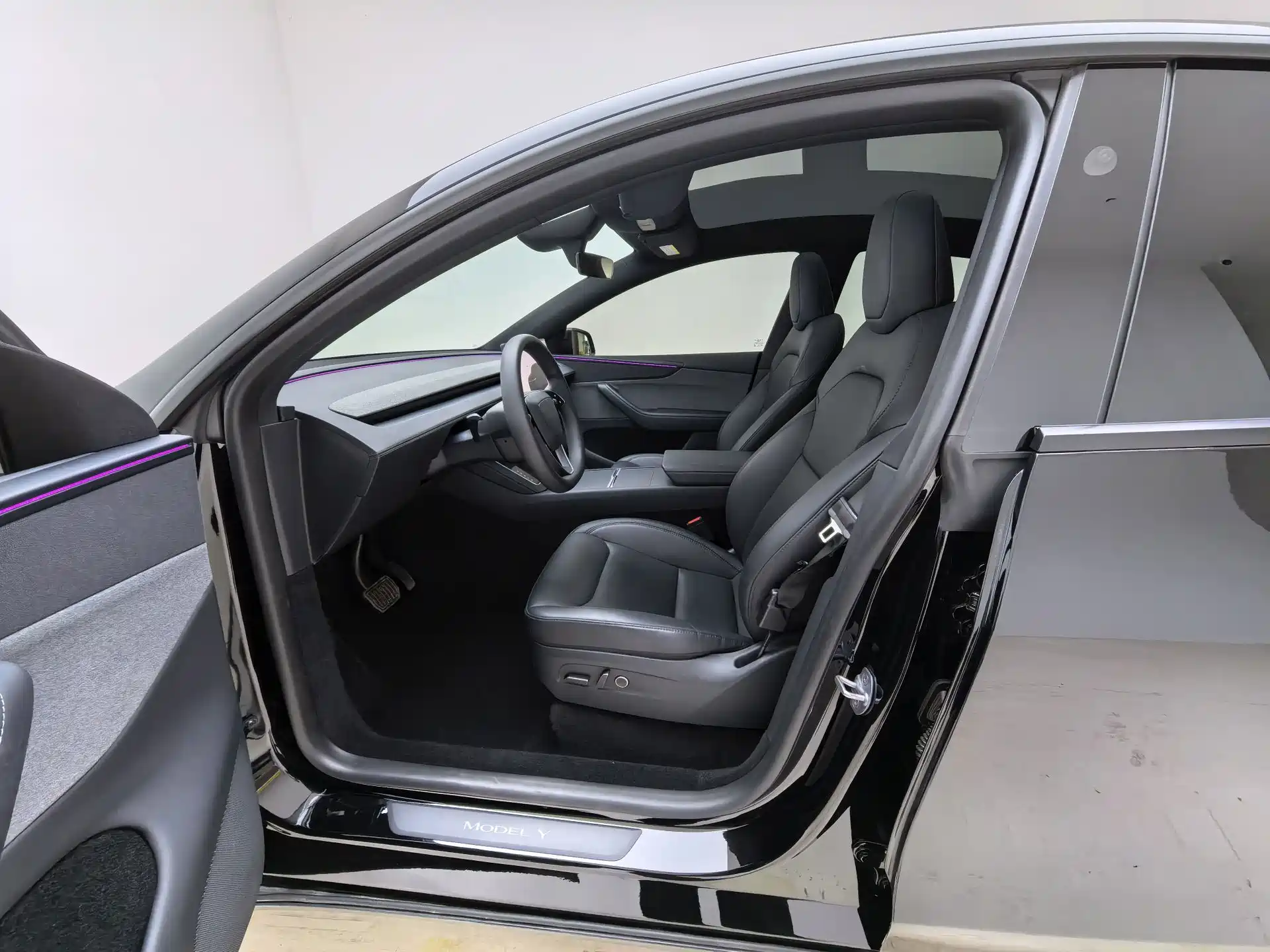 Фото 9 - Tesla Model Y