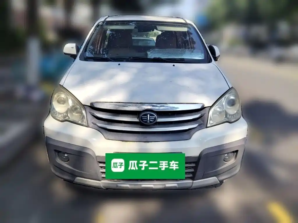 FAW Senya S80 2014 2014 1.5L Manual 7-seater Sport Urban B Edition