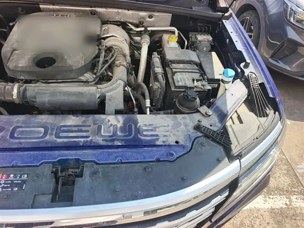 Roewe RX8 2020 2019 30T Intelligent Internet 2WD Flagship Edition