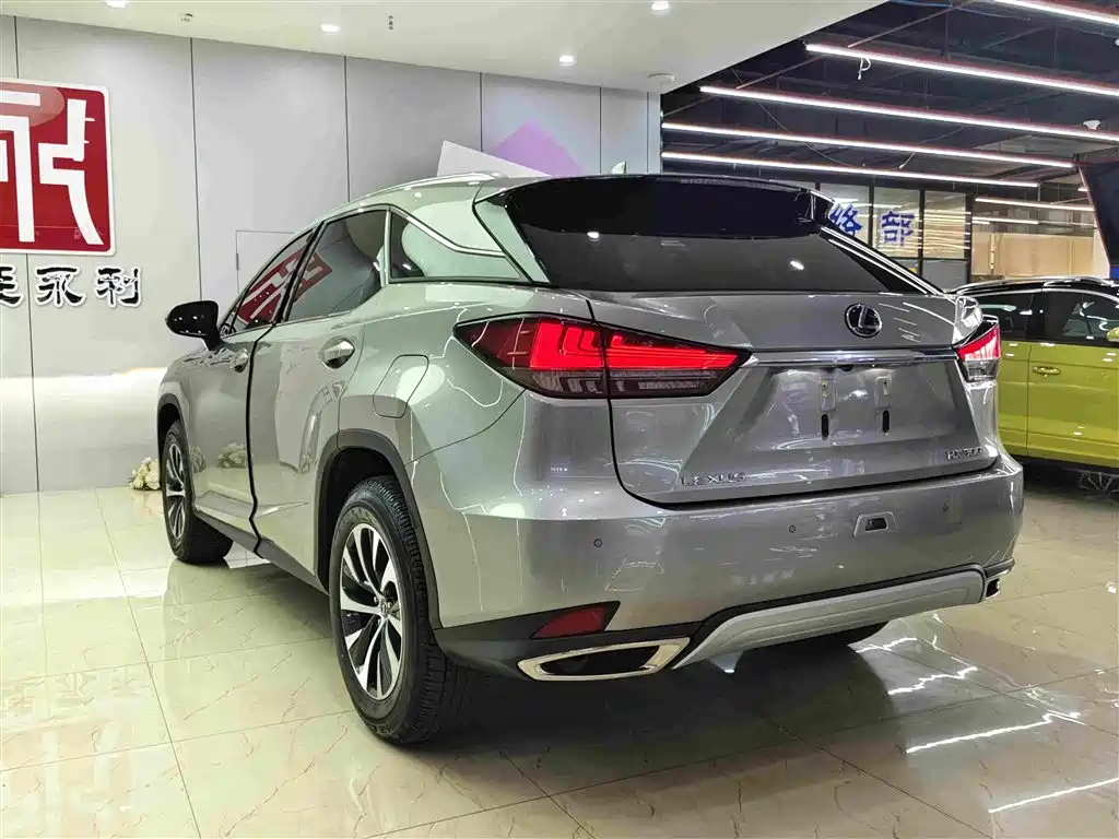 LEXUS RX