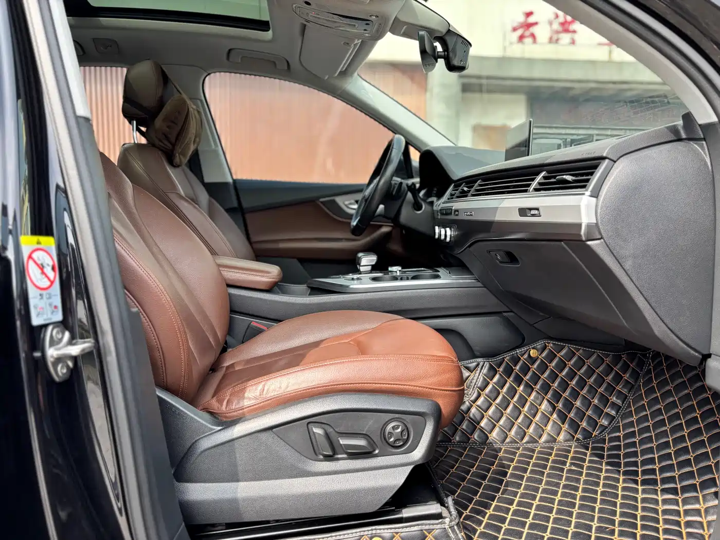 Audi Q7 2018 40 TFSI Comfort фото 18