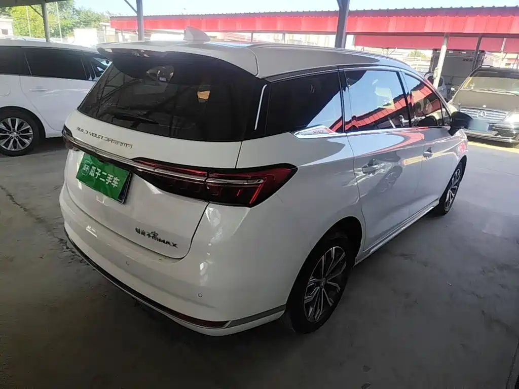 BYD Song MAX 2021 2021 Upgrade 1.5T Automatic Luxury Edition 6-Seater