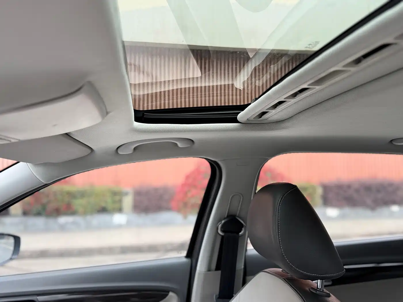 Volkswagen Lavida Tour 2013 1.4TSI Automatic Comfort фото 23