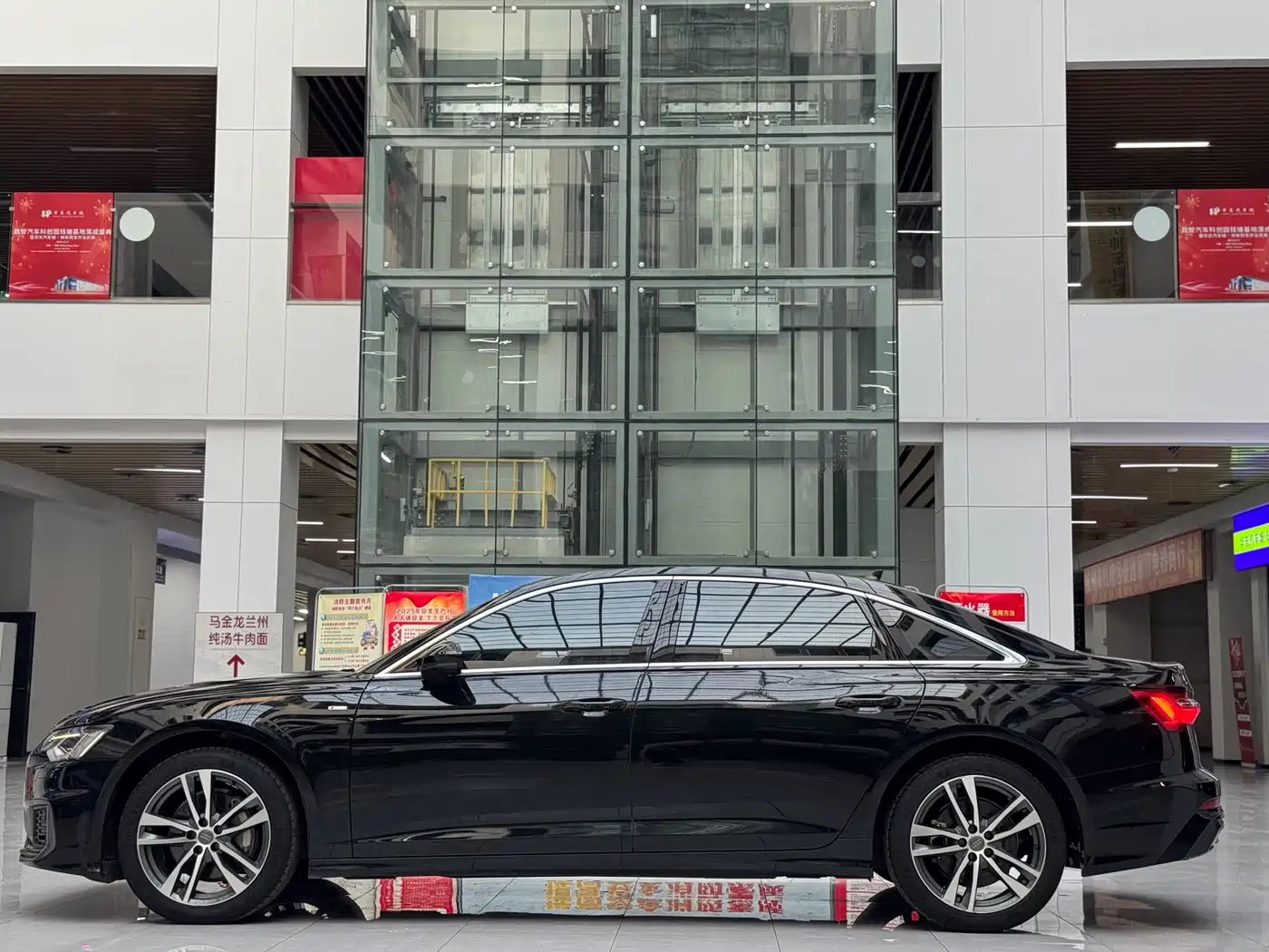 Audi A6L 2021 40 TFSI Luxury Sport фото 8