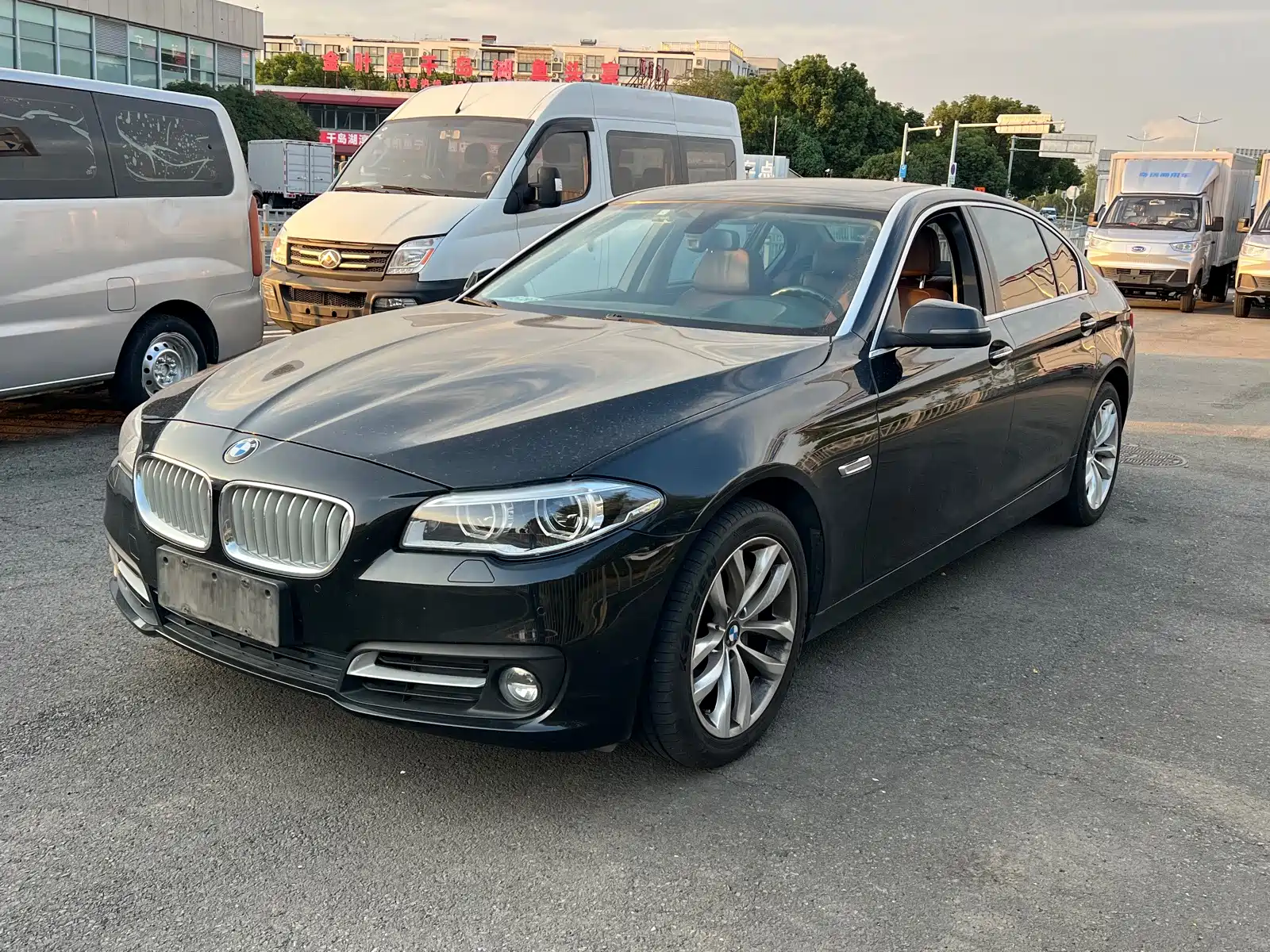 Фото 1 - BMW 5 Series
